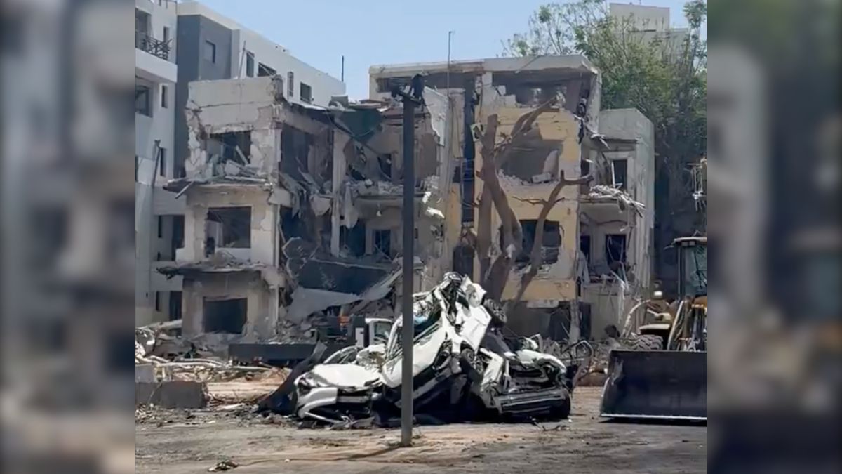 Israel-Iran Conflict: MEA Sets Up Control Room, Helpline Numbers— Is A Big Evacuation Op Coming?