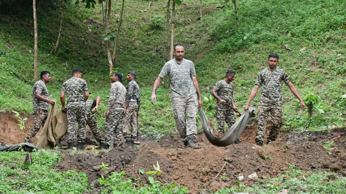 IED Blast Severely Injures 2 CRPF Personnel In Jharkhand: Which Maoist Leaders Are Still Active?