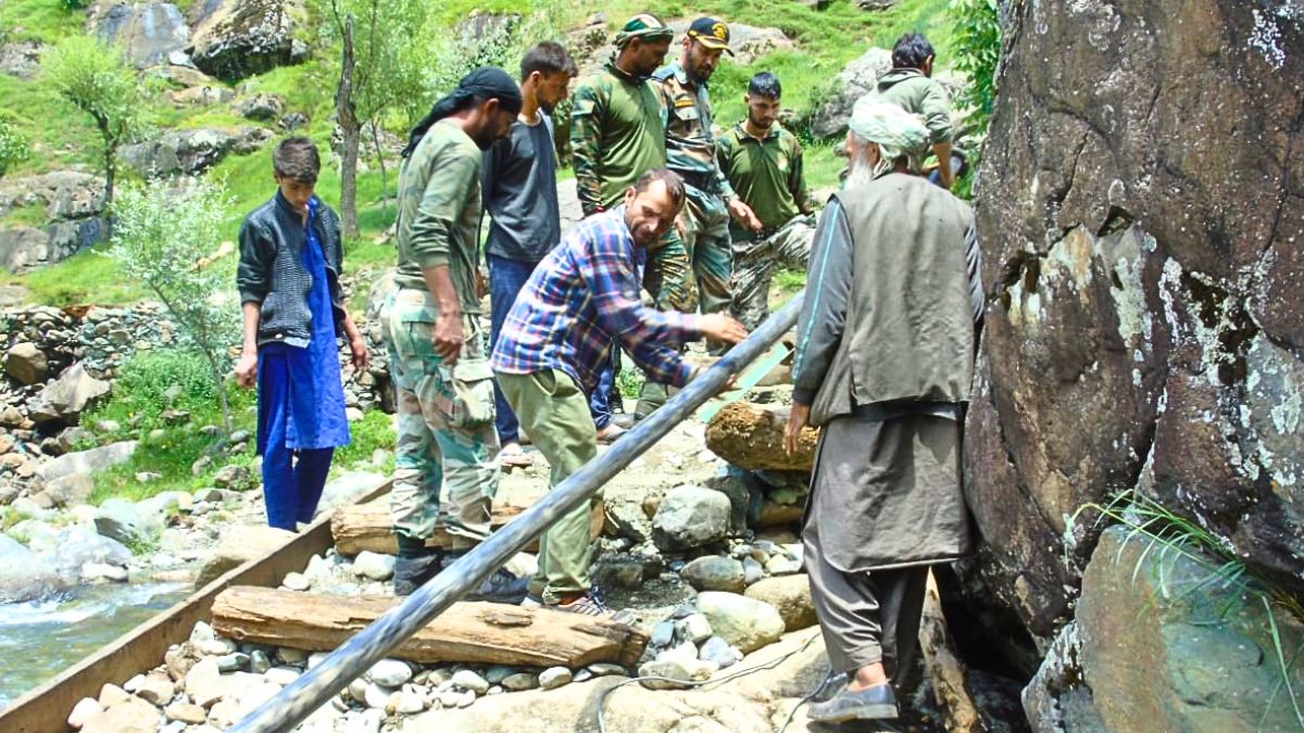 From Bunkers To Bridges: Indian Infantry Emerges As Saviour Of Kashmir