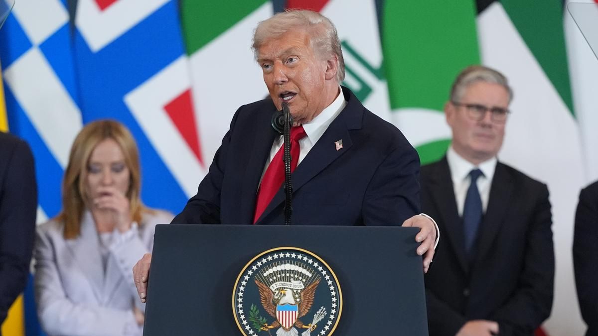 Amid Fragile Gaza Ceasefire, Trump Issues ‘Fast, Furious, Brutal’ Warning To Hamas As Arab Allies On Alert