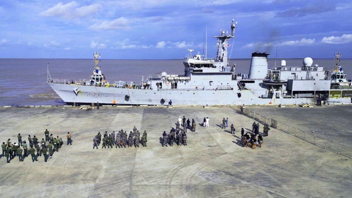INS Savitri Strengthens India–Mozambique Maritime Ties With Port Call At Beira