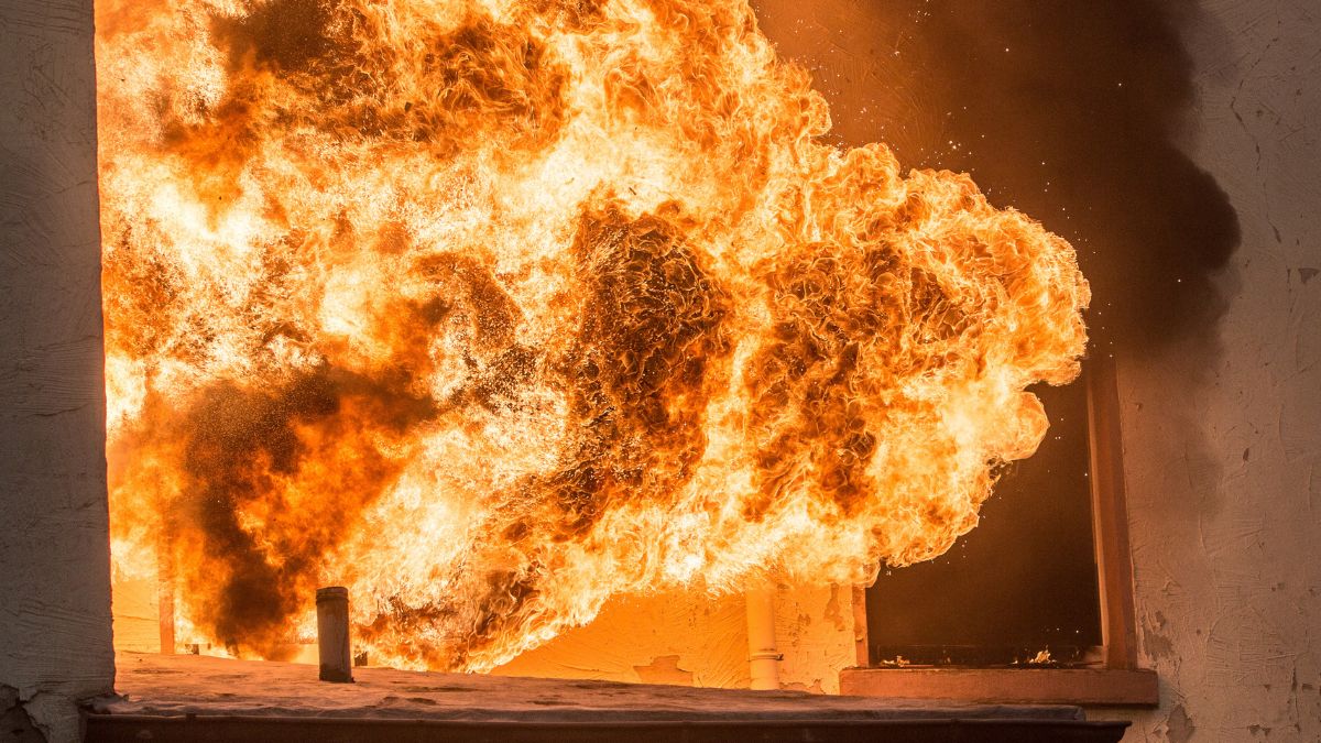 Blast Near Karwar Naval Ammunition Facility Triggers Alarm in Uttara Kannada Villages; Cracks In 30 Houses