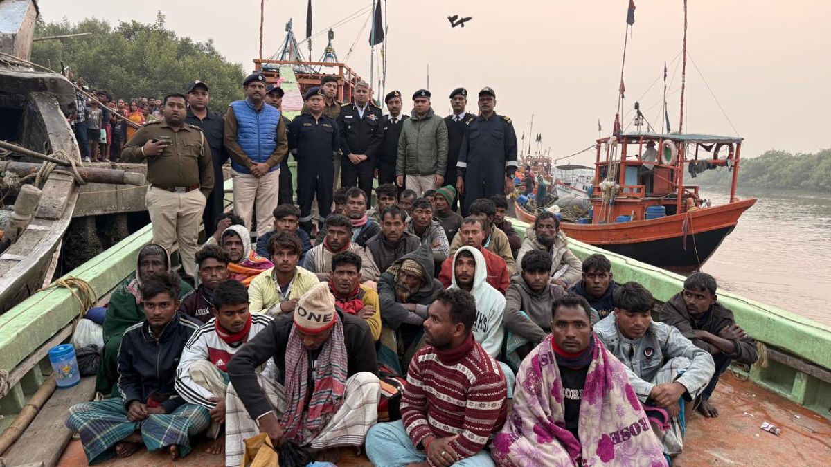 ICG Detains 35 Bangladeshi Fishermen After They Were Caught With 500 Kg Illegally Harvested Fish In Indian Water