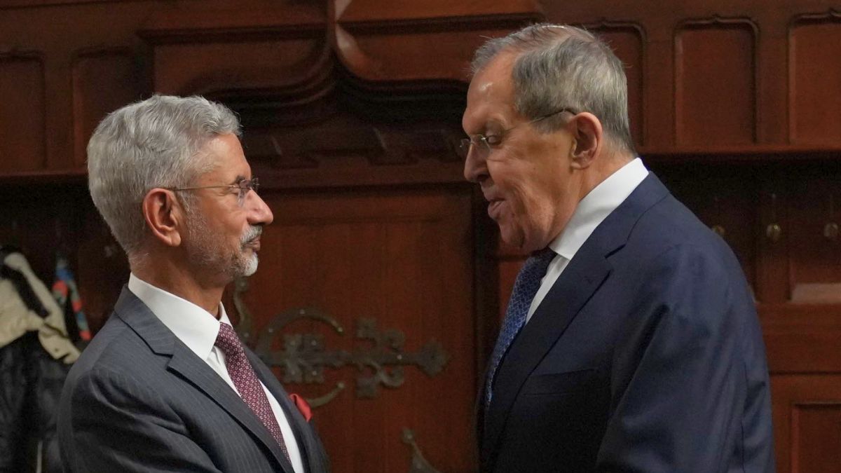 Russia Backs India’s Oil Purchases, Says No Permission Needed; Jaishankar-Lavrov Discuss West Asia Crisis