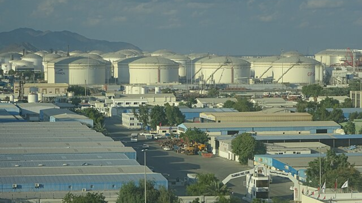 Indian Oil Tanker Jag Laadki Exits UAE’s Fujairah Port Safely, Heads Home