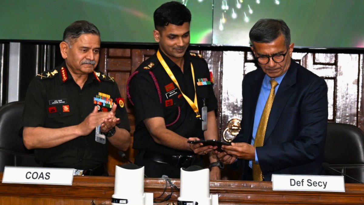 Amid Global Conflicts, Army Leadership Pushes ‘Atmanirbharta’ Drive: Modernisation To Technology Infusion Discussed