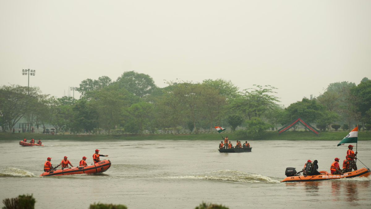 Indian Army conducts ‘Jal Rahat’ flood relief exercise at IIT Guwahati